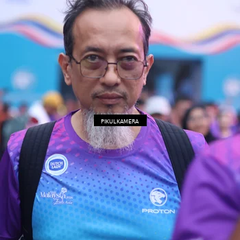 Runner Photo 7091983