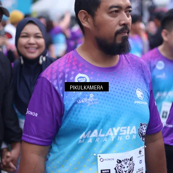 Runner Photo 7092001