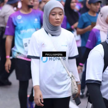 Runner Photo 7092030