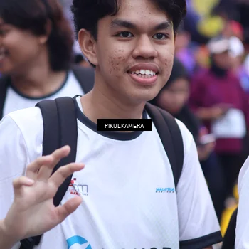 Runner Photo 7092047