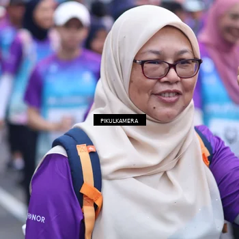 Runner Photo 7092064
