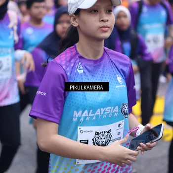 Runner Photo 7092071