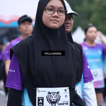 Runner Photo 7092101