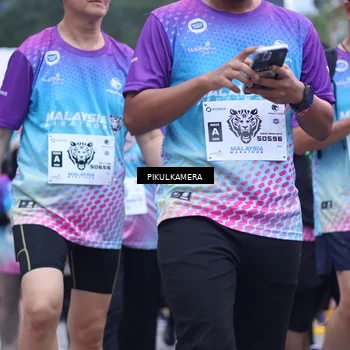 Runner Photo 7092110