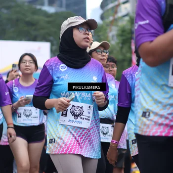 Runner Photo 7092117