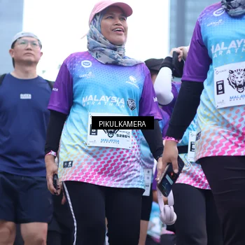 Runner Photo 7092147