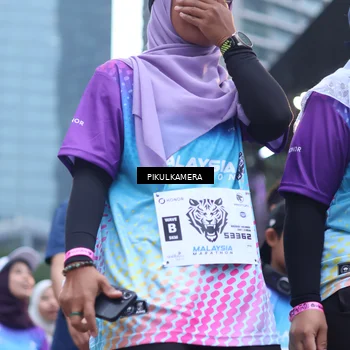 Runner Photo 7092160