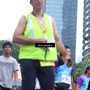 Runner Photo 7092188