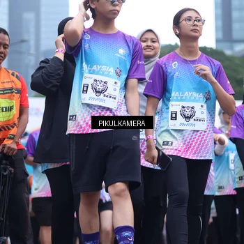 Runner Photo 7092191