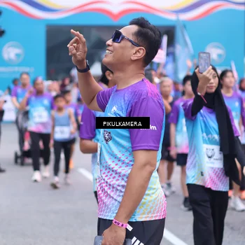 Runner Photo 7092201