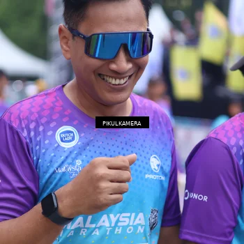 Runner Photo 7092210