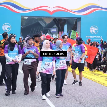Runner Photo 7092256