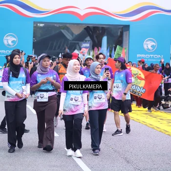 Runner Photo 7092259