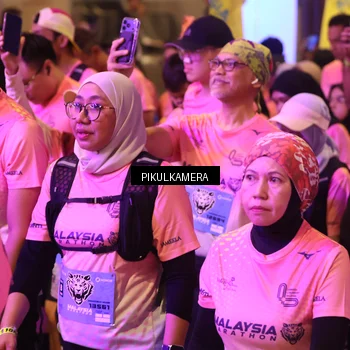 Runner Photo 7092369