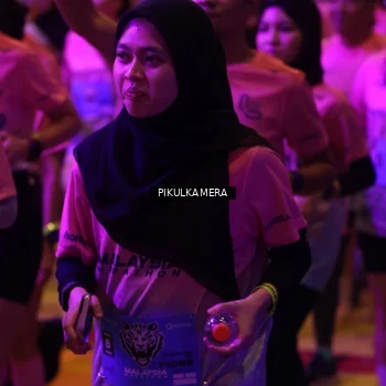 Runner Photo 7092388