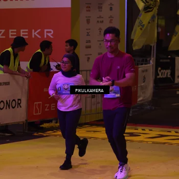Runner Photo 7092457