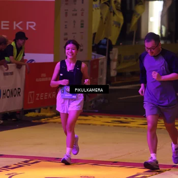 Runner Photo 7092468