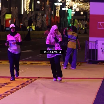 Runner Photo 7092498