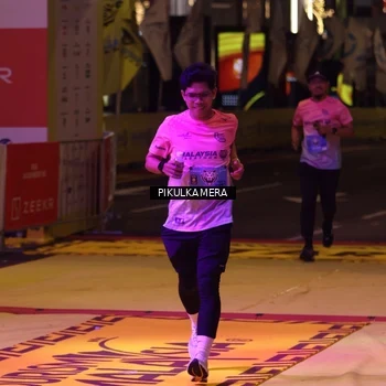 Runner Photo 7092509