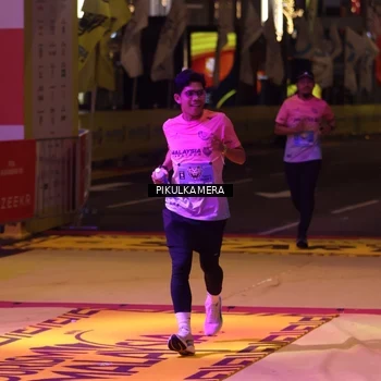 Runner Photo 7092512