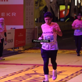 Runner Photo 7092514