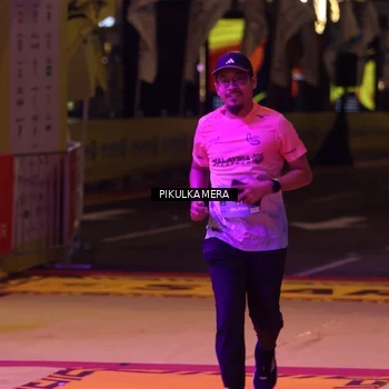 Runner Photo 7092515