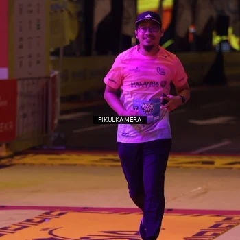 Runner Photo 7092517