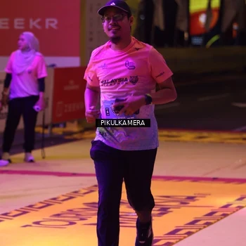 Runner Photo 7092522