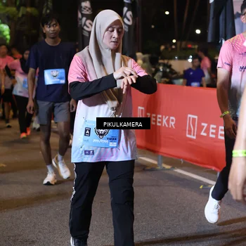 Runner Photo 7092577