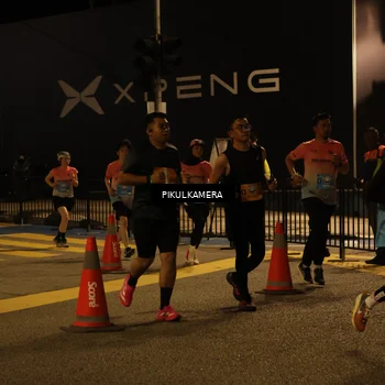 Runner Photo 7092588