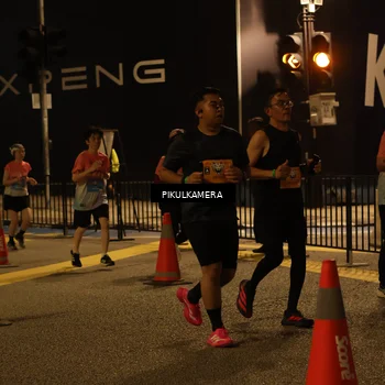 Runner Photo 7092592