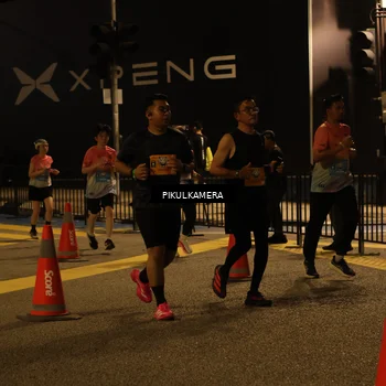 Runner Photo 7092594