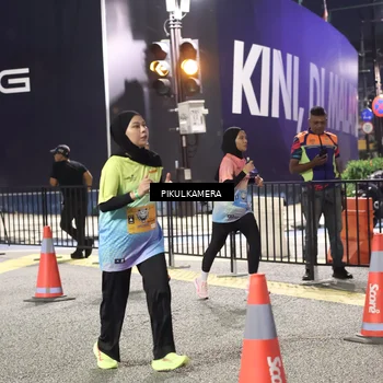 Runner Photo 7092600