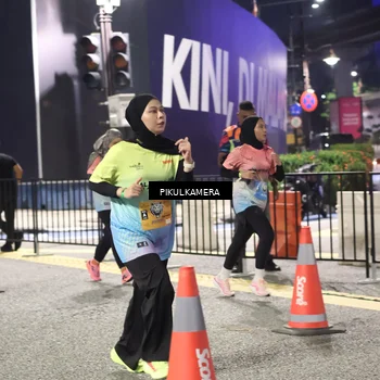 Runner Photo 7092609