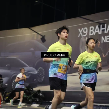 Runner Photo 7092614