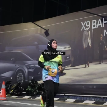 Runner Photo 7092619