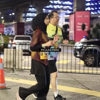 Runner Photo 7092621