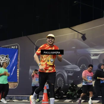 Runner Photo 7092664