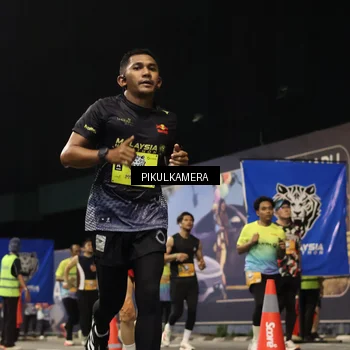 Runner Photo 7092677