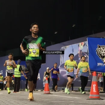 Runner Photo 7092699