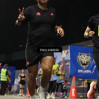 Runner Photo 7092723