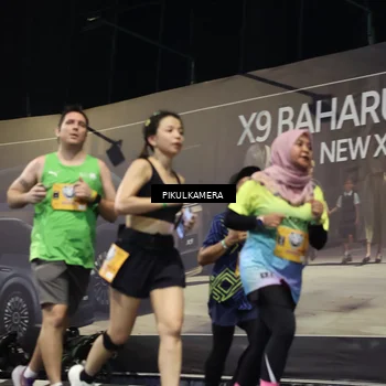 Runner Photo 7092729