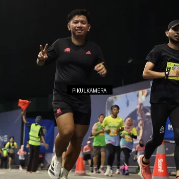 Runner Photo 7092734