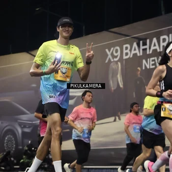 Runner Photo 7092756