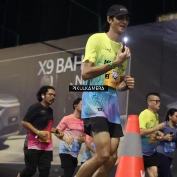 Runner Photo 7092765
