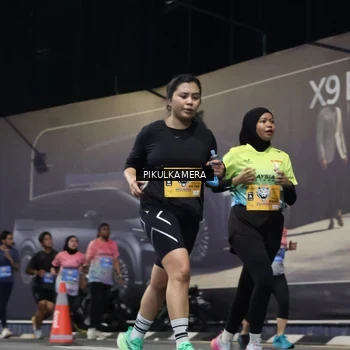 Runner Photo 7092767