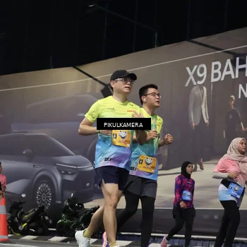 Runner Photo 7092822