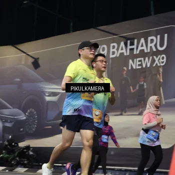 Runner Photo 7092824