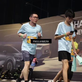 Runner Photo 7092840