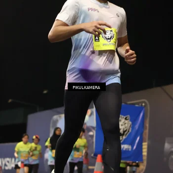 Runner Photo 7092861